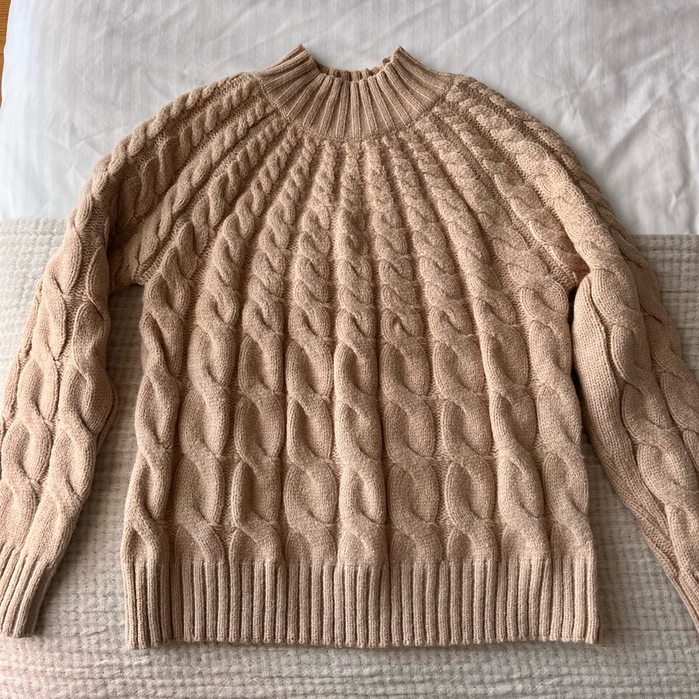 Cosy and warm beige knit jumper